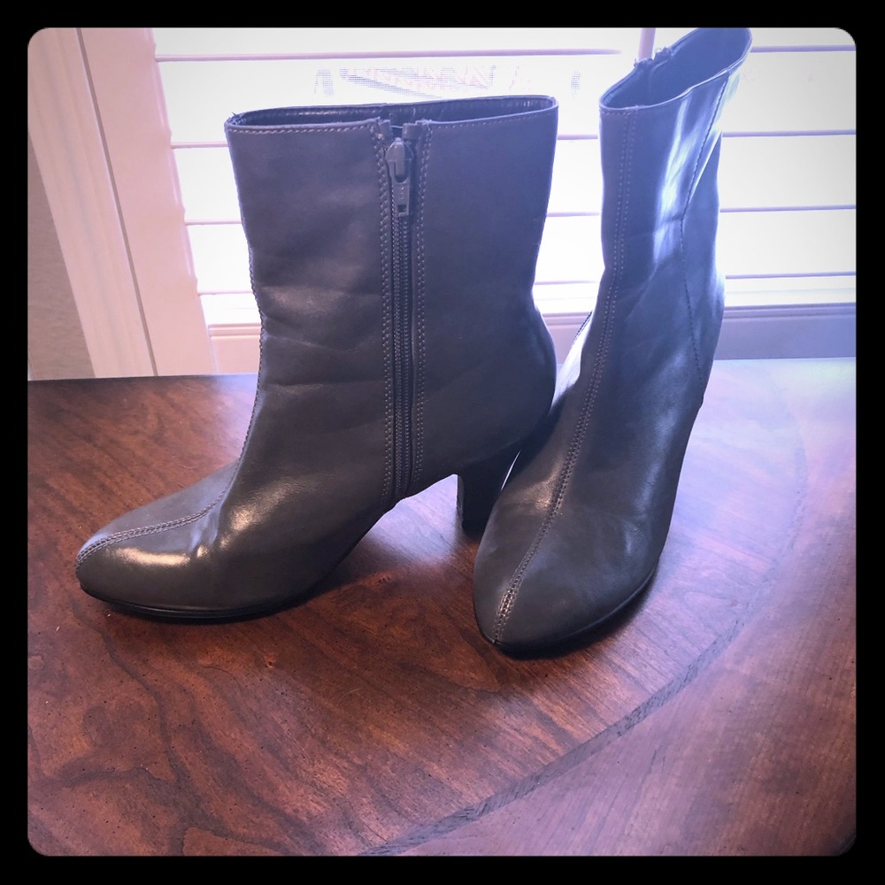Gray Aerosoles Booties